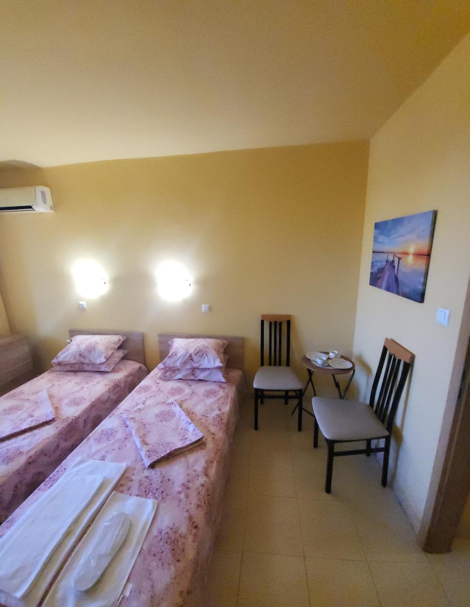 Apartamenti Ivaia 2 Varna Exterior photo
